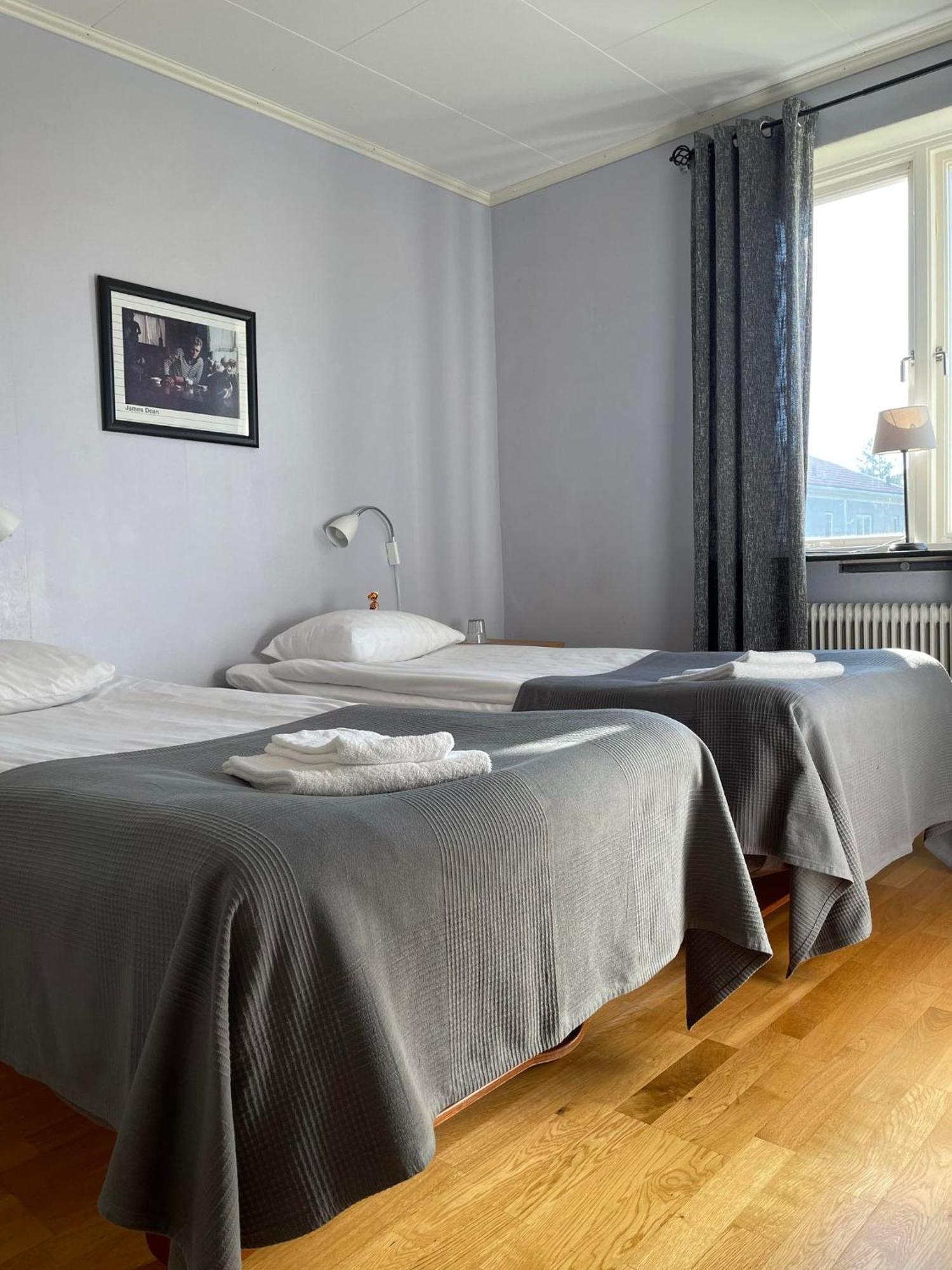 Bralanda Hotell Och Vandrarhem Экстерьер фото
