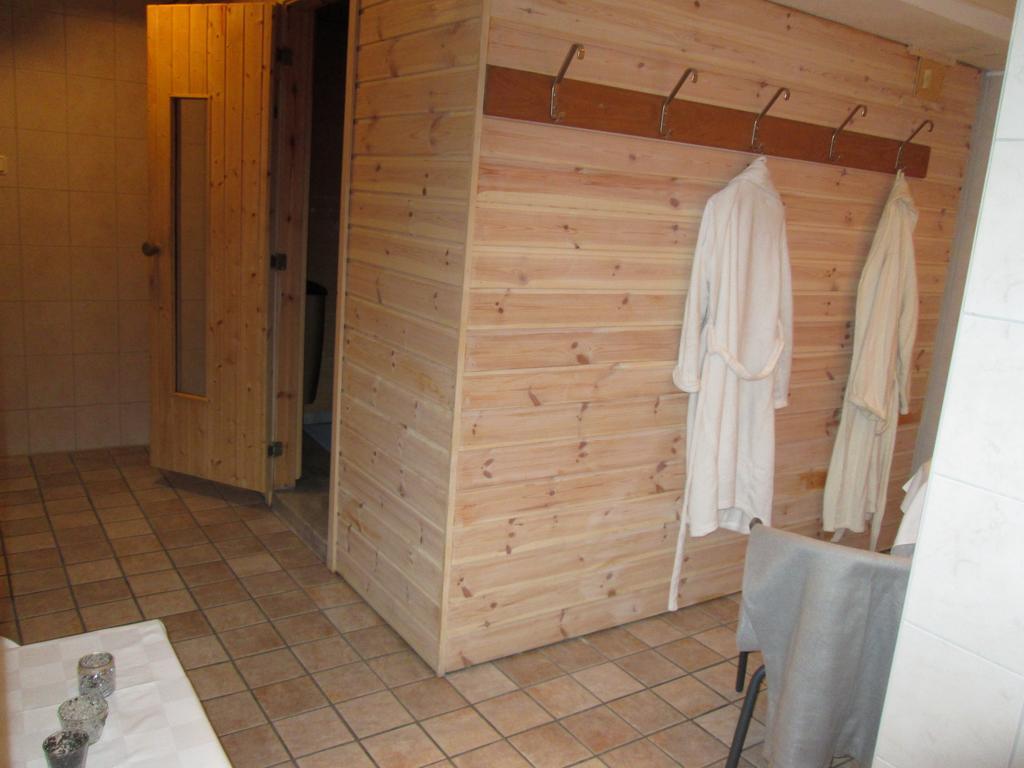 Bralanda Hotell Och Vandrarhem Экстерьер фото